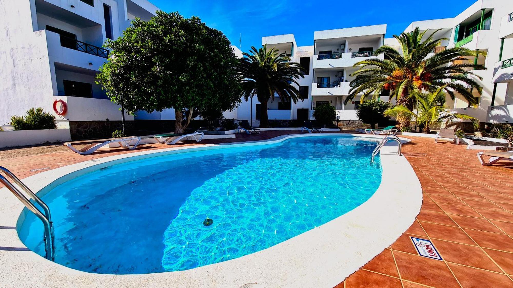 Cactus, Playa Y Piscina Apartment Costa Teguise Exterior photo